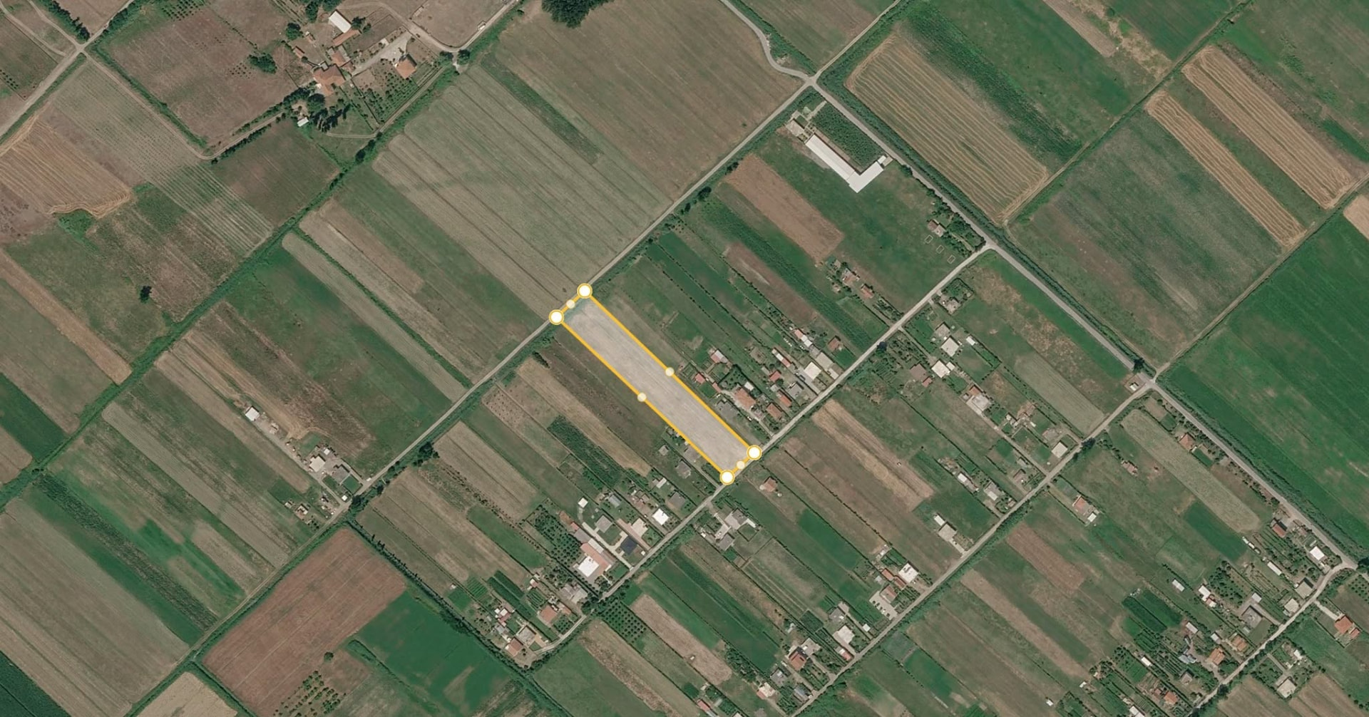 Shitet parcelë 38 ari në Tale — foto 3